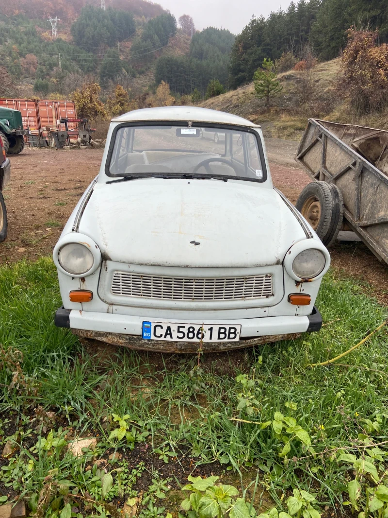 Trabant 601 12 Волта, снимка 1 - Автомобили и джипове - 48300110