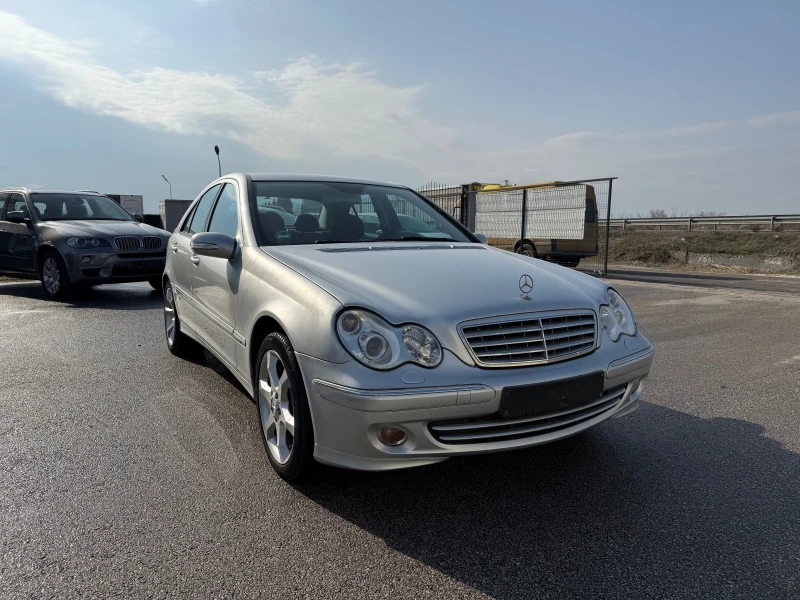 Mercedes-Benz C 180 NAVI SPORT Edition, снимка 7 - Автомобили и джипове - 48953887