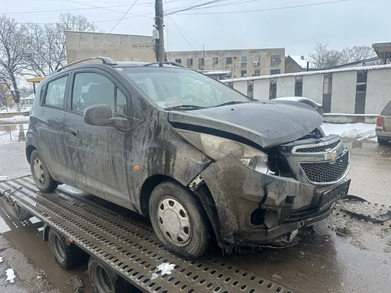 Chevrolet Spark 1.0i ЗА ЧАСТИ , снимка 4 - Автомобили и джипове - 52514296