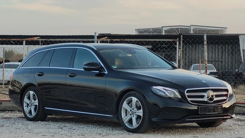 Mercedes-Benz E 350 Germany-360 kam-Distr-Panorama-TOП състояние!, снимка 6 - Автомобили и джипове - 50913800