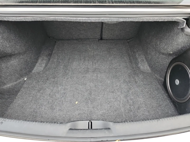 Chrysler 300c * АВТО КРЕДИТ* ЦЕНА ДО БГ * СЕРВИЗНА ИСТОРИЯ * , снимка 11 - Автомобили и джипове - 52456992