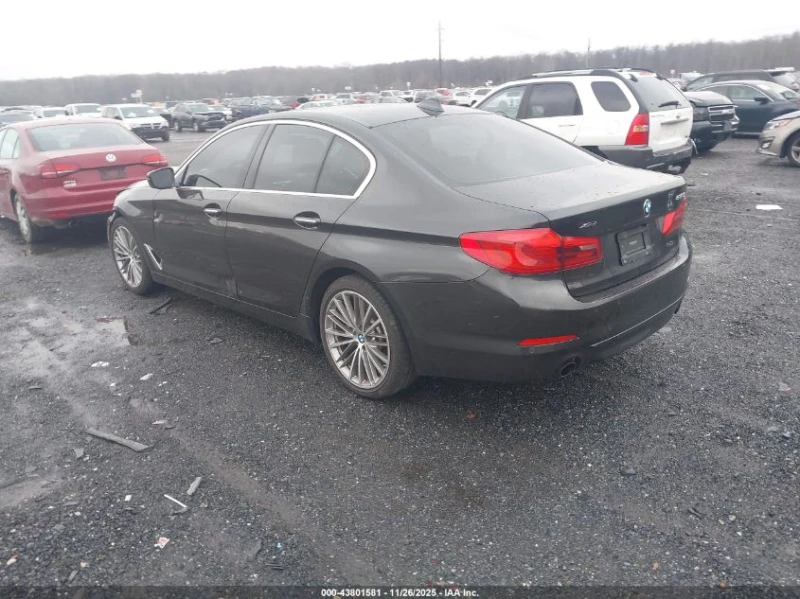 BMW 530 2.0L I-4 DI, DOHC, VVT, TURBO, 248HP All Wheel, снимка 8 - Автомобили и джипове - 52775544