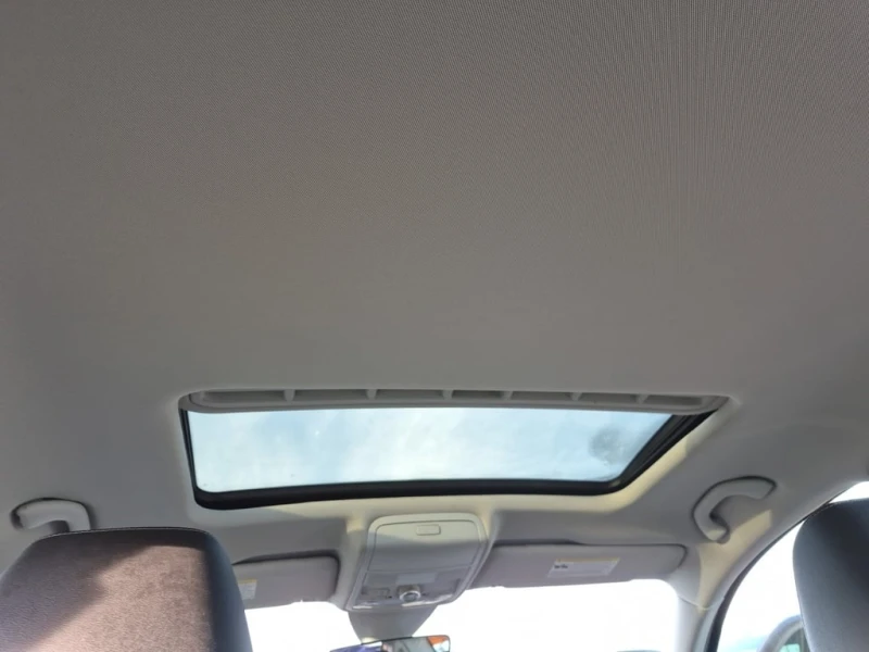 VW Passat * 2.0T LIMITED EDITION * CARFAX * БЕЗ ПЪРВОНАЧАЛНА, снимка 11 - Автомобили и джипове - 52967648