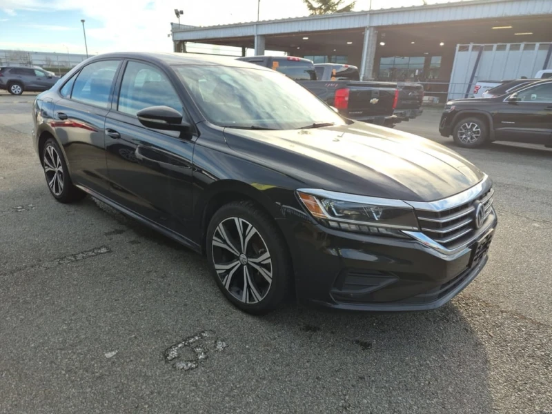 VW Passat * 2.0T LIMITED EDITION * CARFAX * БЕЗ ПЪРВОНАЧАЛНА, снимка 2 - Автомобили и джипове - 52967648