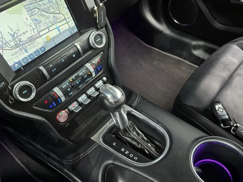 Ford Mustang 2.3 - САМО 30% АВАНС, снимка 9 - Автомобили и джипове - 56293289