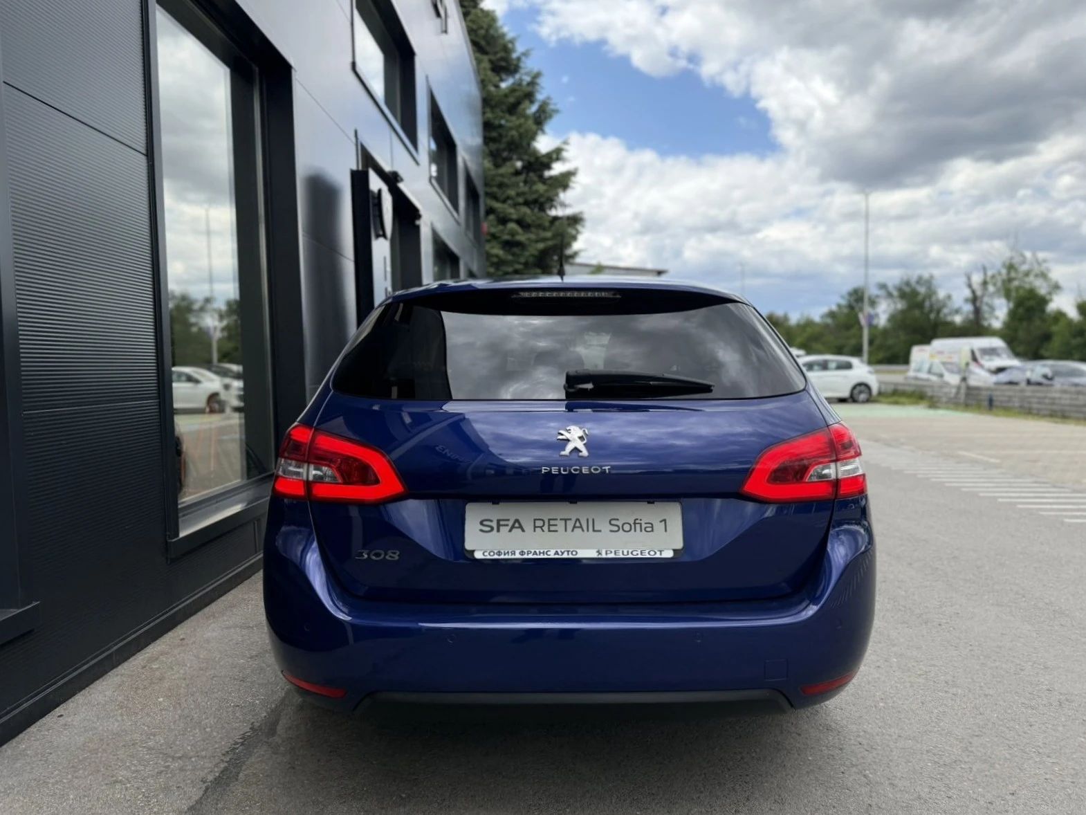 Peugeot 308 SW NEW ACTIVE 1.5 e-HDI 130 EAT6 EURO 6.2 - изображение 8