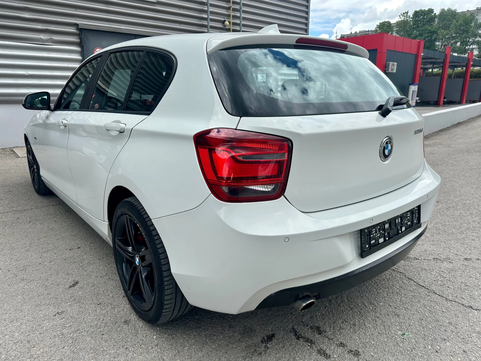 BMW 120 2.0 D * SPORT*  - изображение 3