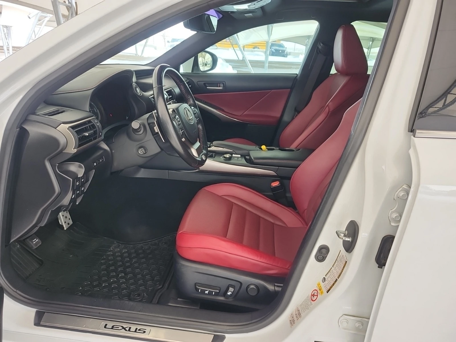 Lexus IS 350 F SPORT * ��������� * ����������� * CARFAX *  | Mobile.bg � ����������� 6