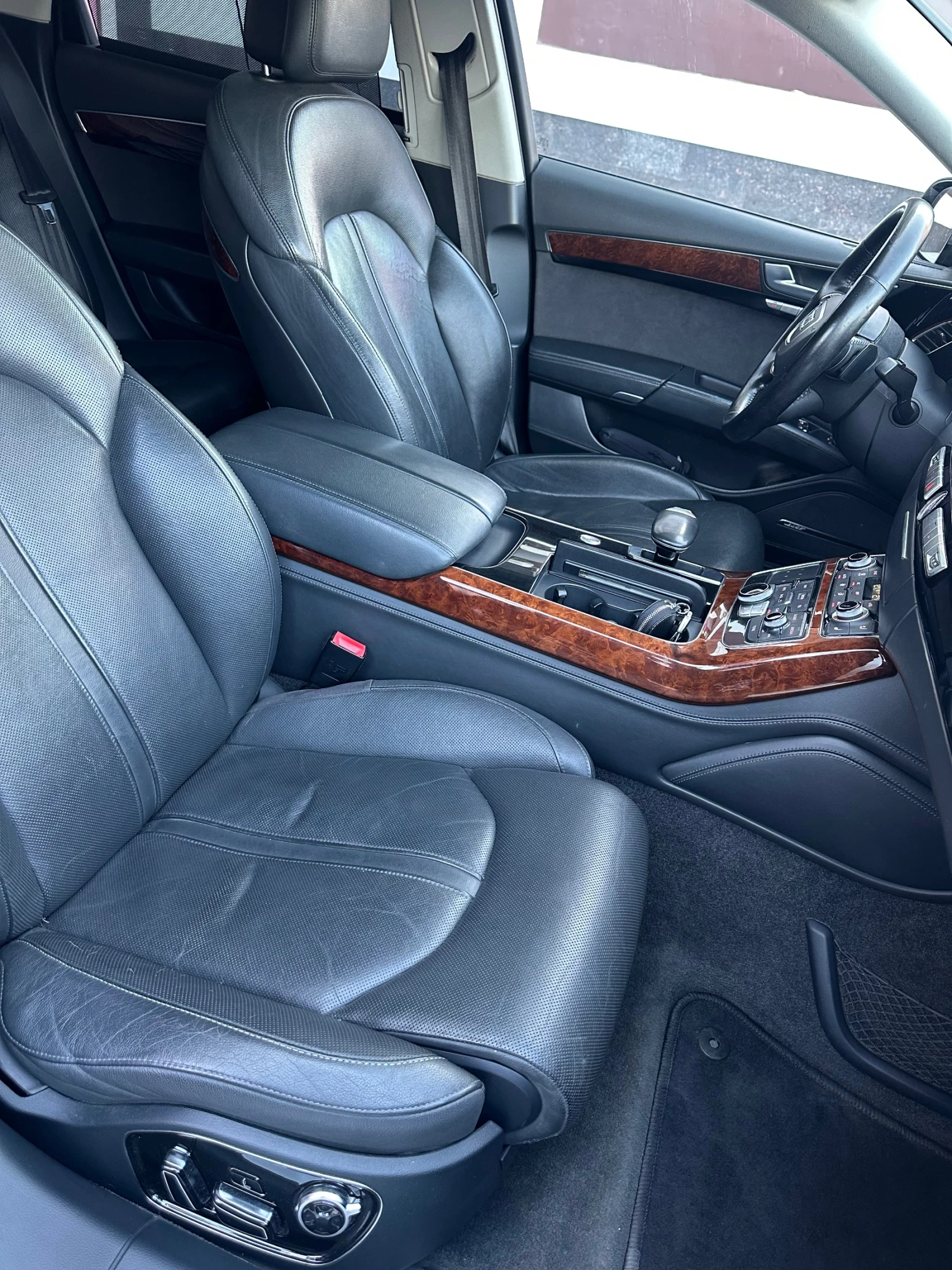 Audi A8 4.2 TDI , снимка 10 - Автомобили и джипове - 55631928