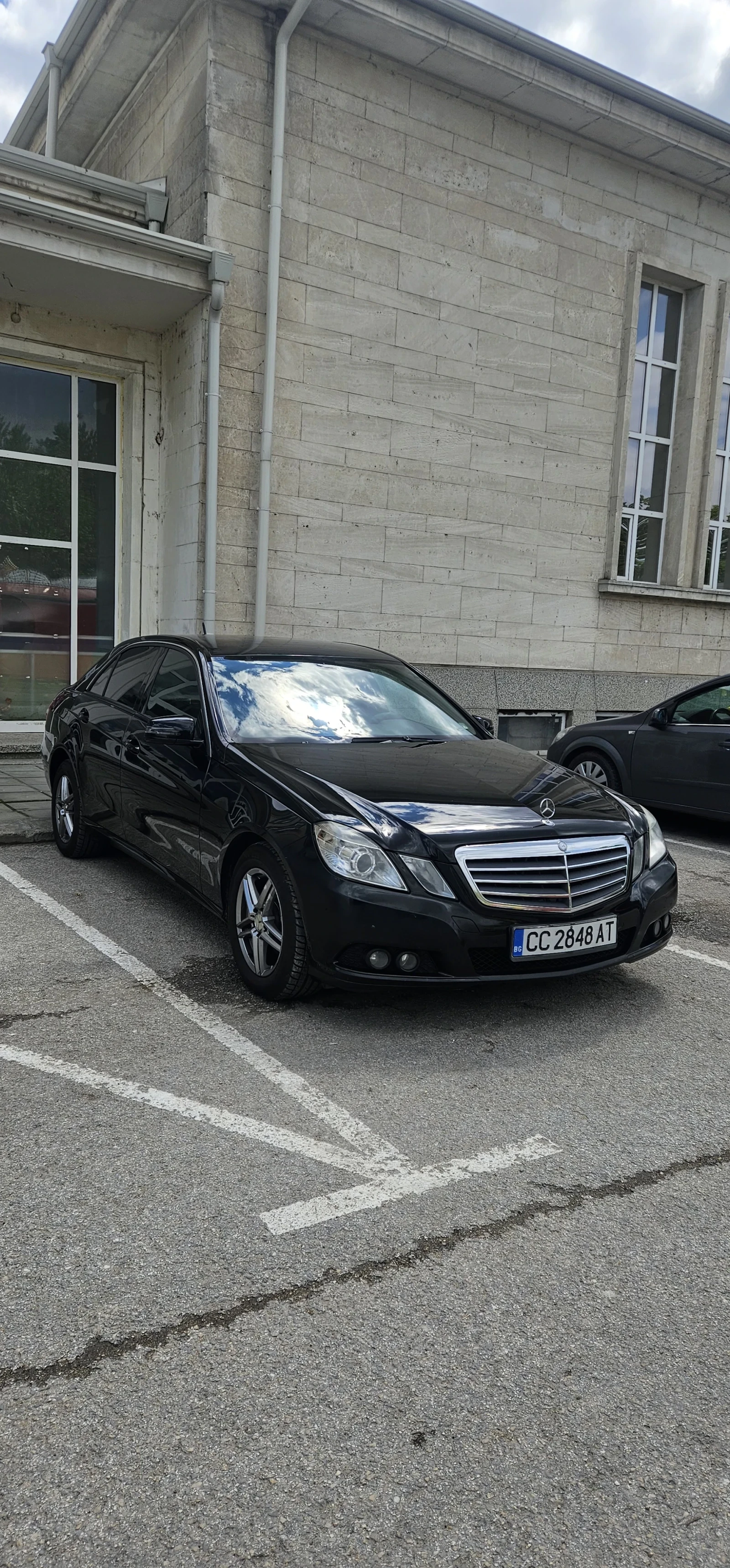 Mercedes-Benz E 200