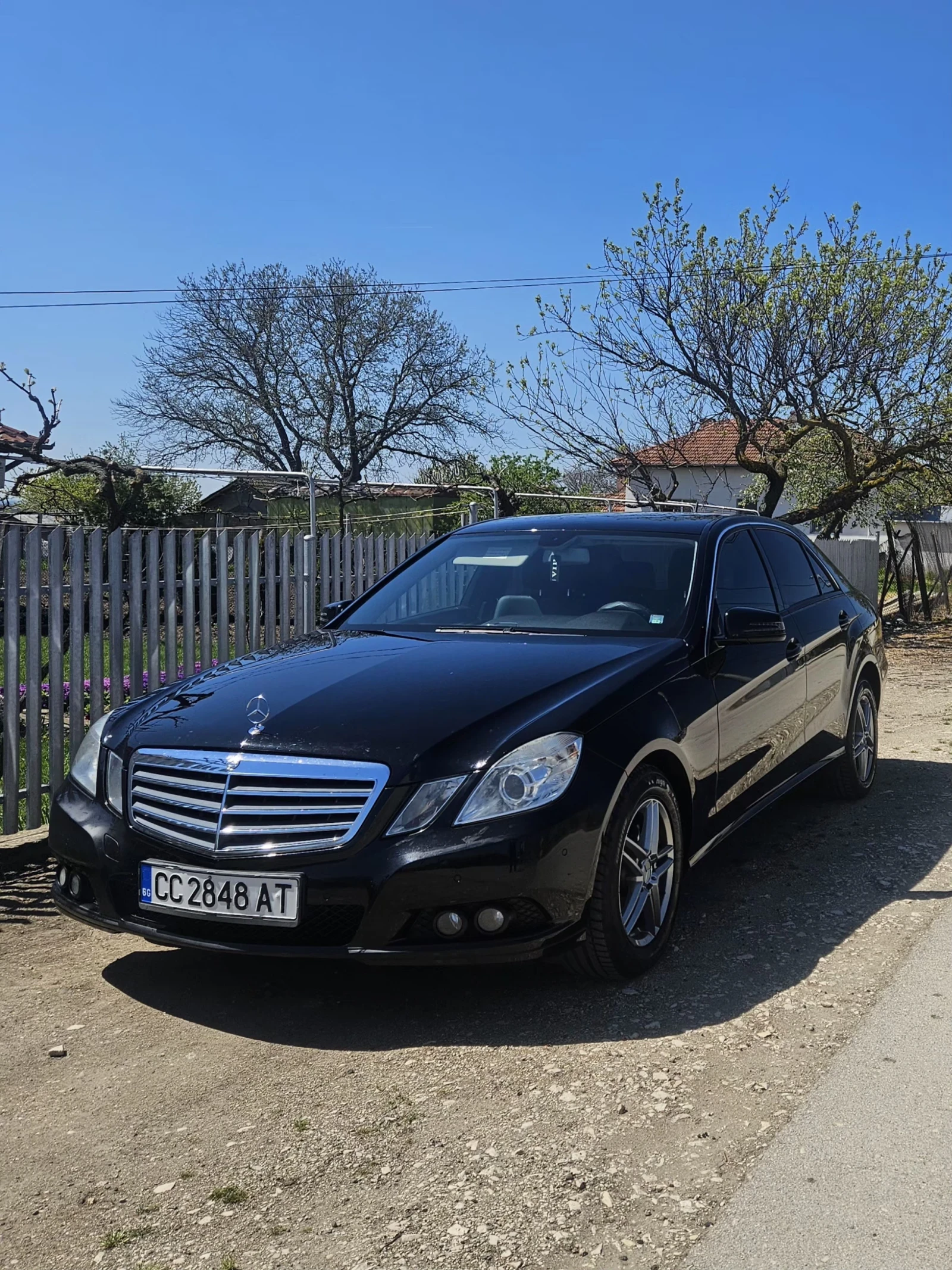 Mercedes-Benz E 200