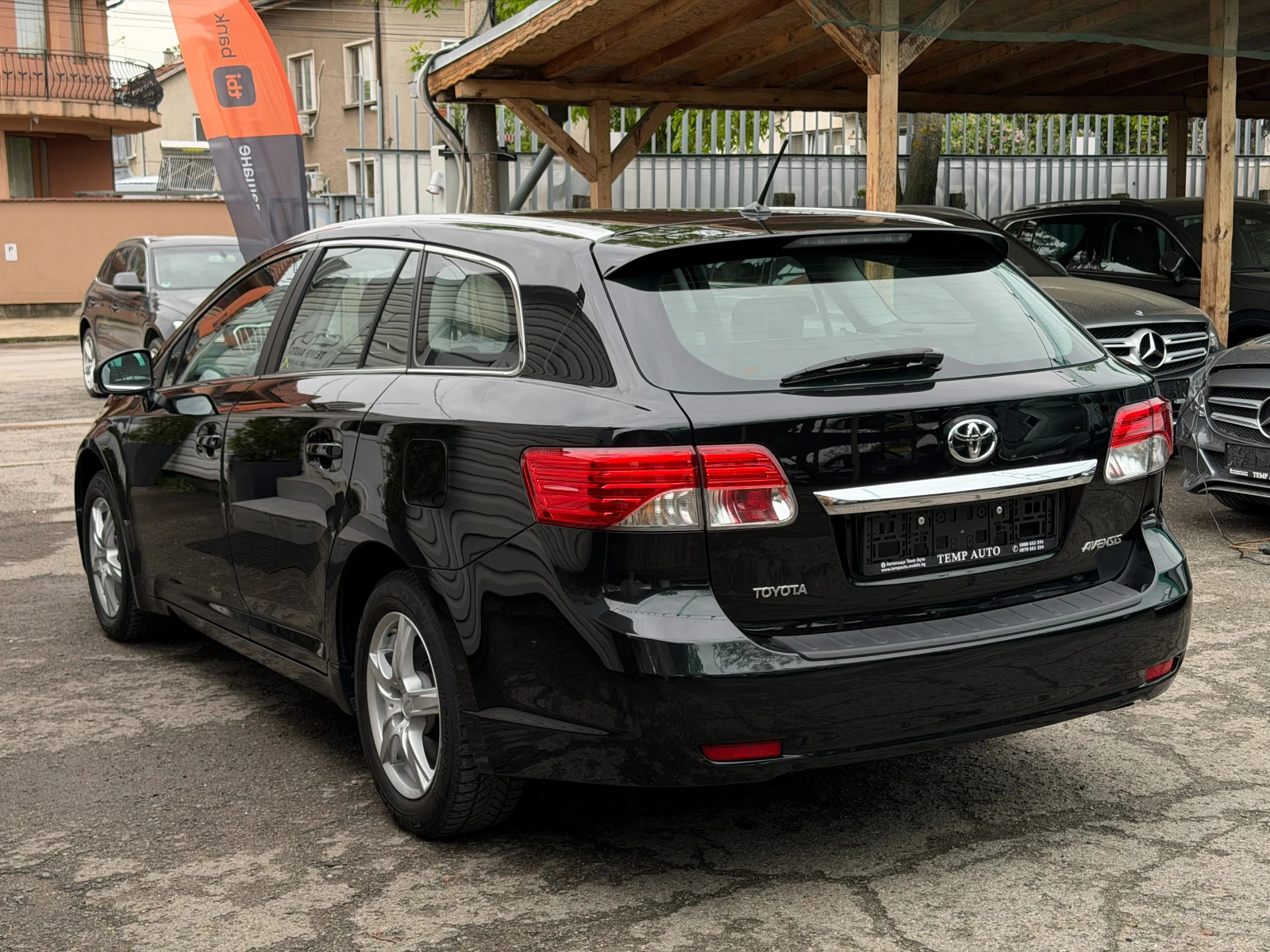 Toyota Avensis 1.8I* СЕРВИЗНА КНИЖКА* ПЪЛНА  ИСТОРИЯ , снимка 7 - Автомобили и джипове - 54484472
