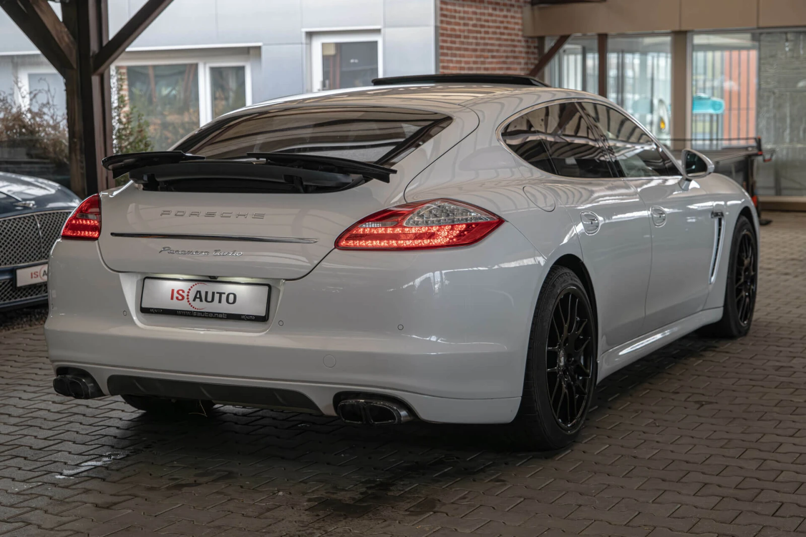 Porsche Panamera  Turbo/Keramika/Алкантар/Chrono/Обдухване/Carbon, снимка 5 - Автомобили и джипове - 54554060