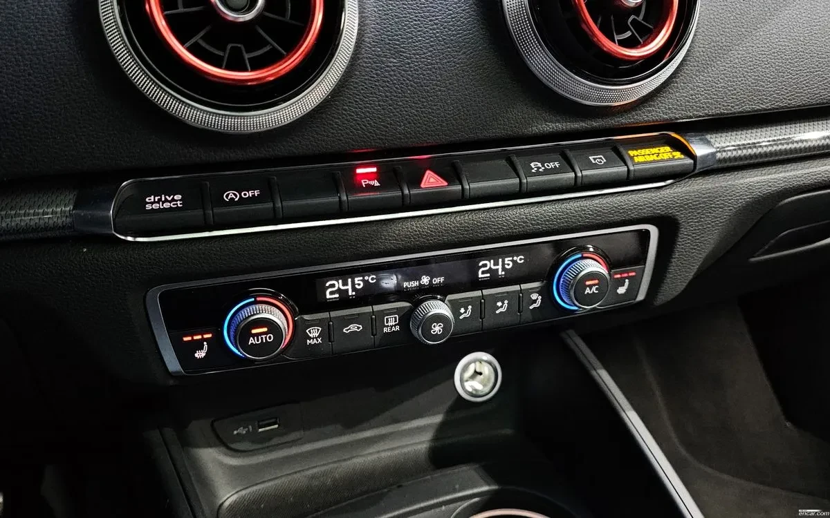 Audi A3 40 TFSI, снимка 14 - Автомобили и джипове - 54723798