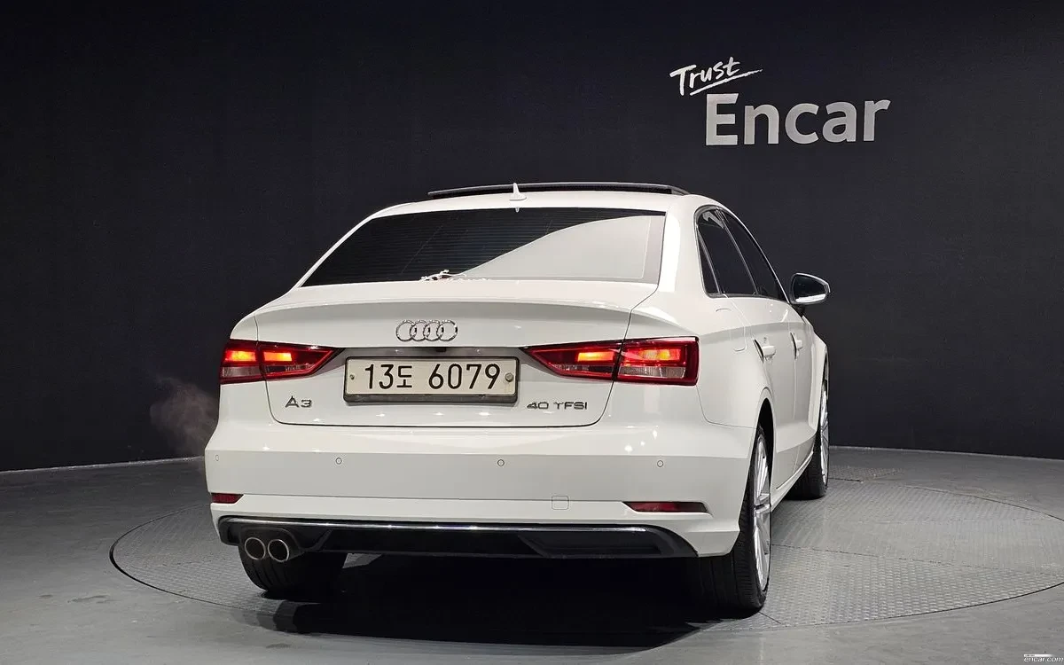 Audi A3 40 TFSI, снимка 4 - Автомобили и джипове - 54723798