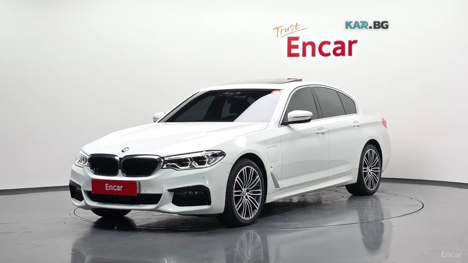 BMW 530E M PKG / DISTRONIC / HEADUP / ОБДУХВАНЕ / ПОДГРЕВИ 