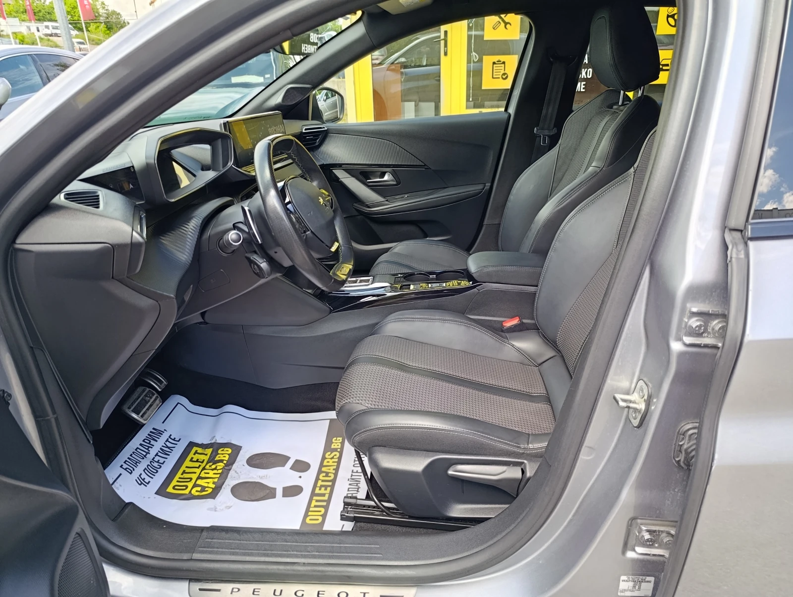 Peugeot 208 GT Закупен от БГ, снимка 5 - Автомобили и джипове - 54781629