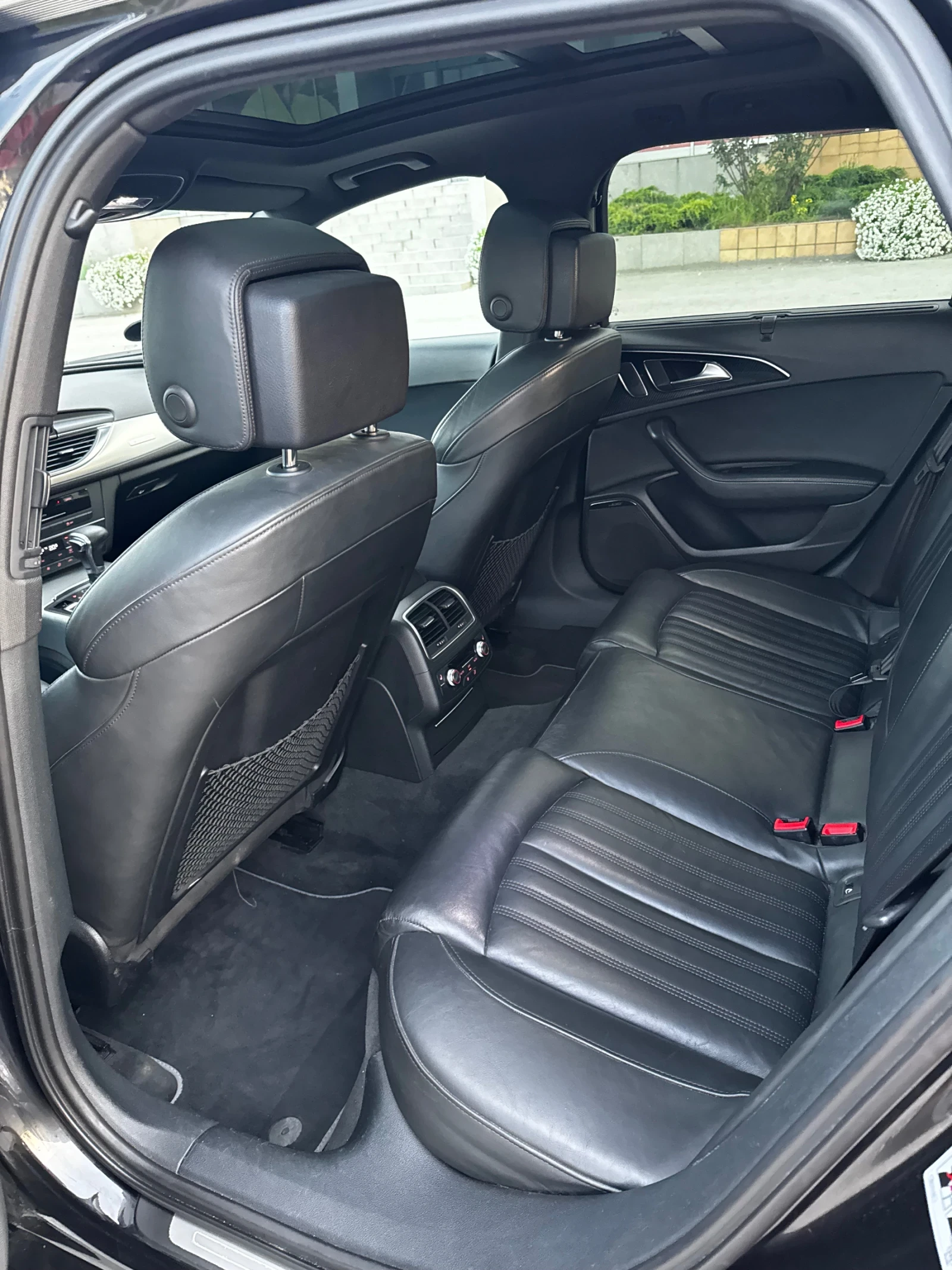 Audi A6 3.0TDI 245/Panorama/Distronic, снимка 12 - Автомобили и джипове - 55186055
