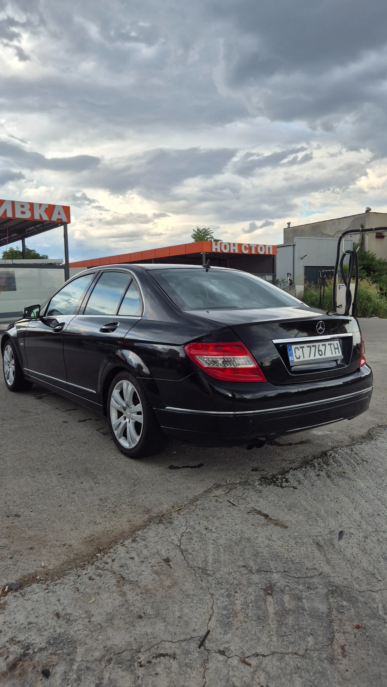 Mercedes-Benz C 180 Kompressor , снимка 3 - Автомобили и джипове - 55276179