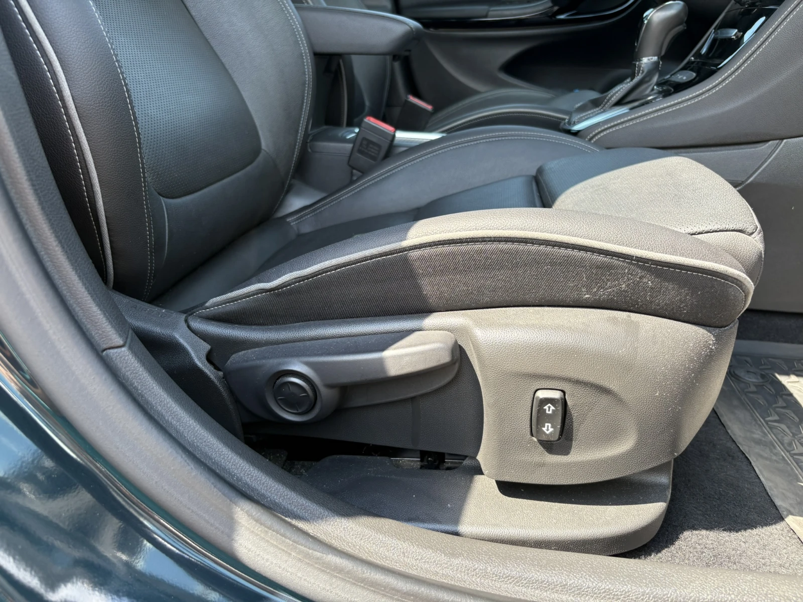 Opel Astra Innovation, снимка 9 - Автомобили и джипове - 56235571
