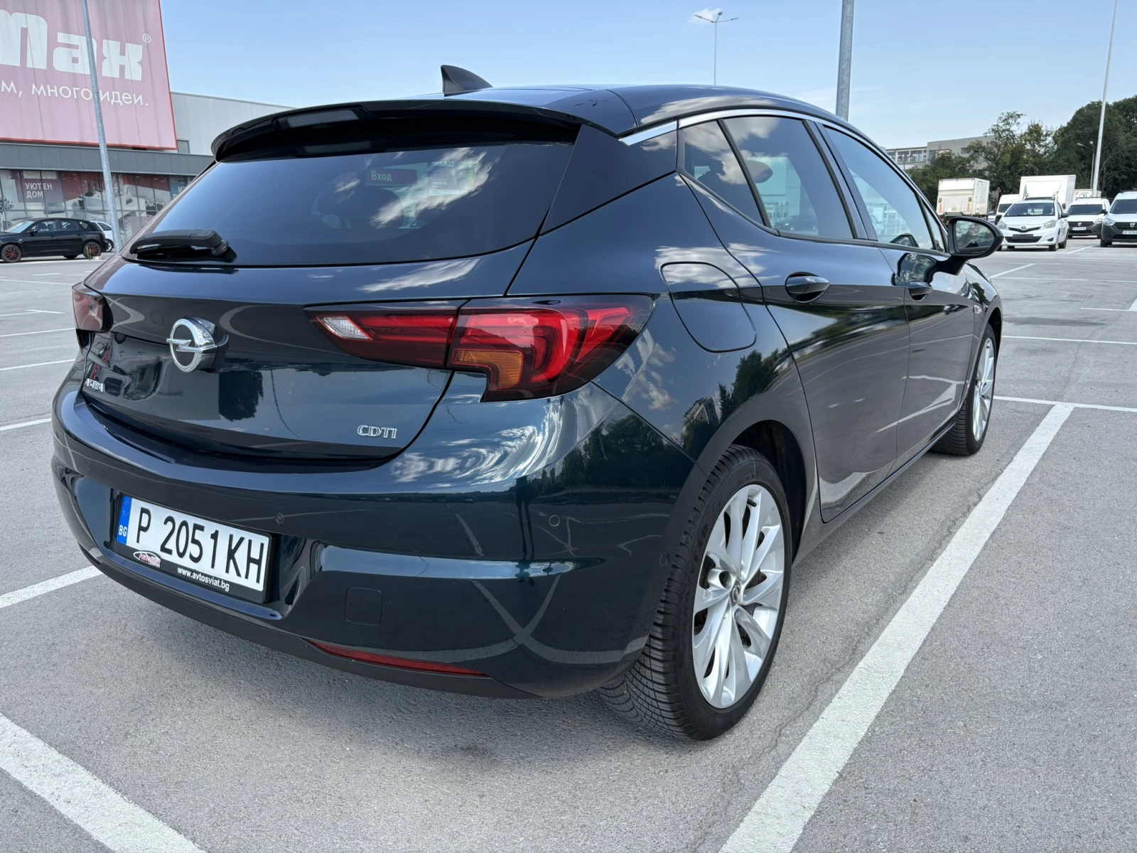 Opel Astra Innovation, снимка 4 - Автомобили и джипове - 56235571