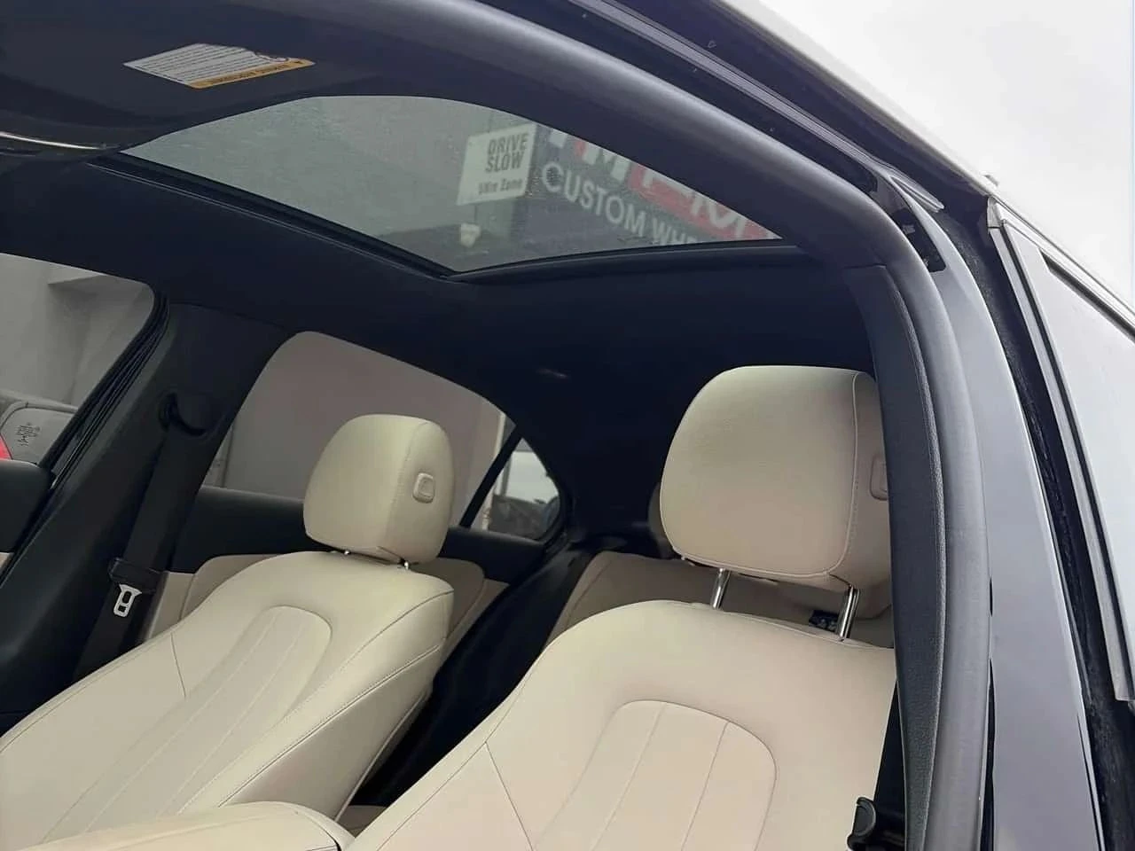 Mercedes-Benz A 220, снимка 16 - Автомобили и джипове - 56685627