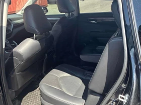 Toyota Highlander * AWD * CARFAX * ОПЦИЯ ЗА ФИНАНСИРАНЕ, снимка 11