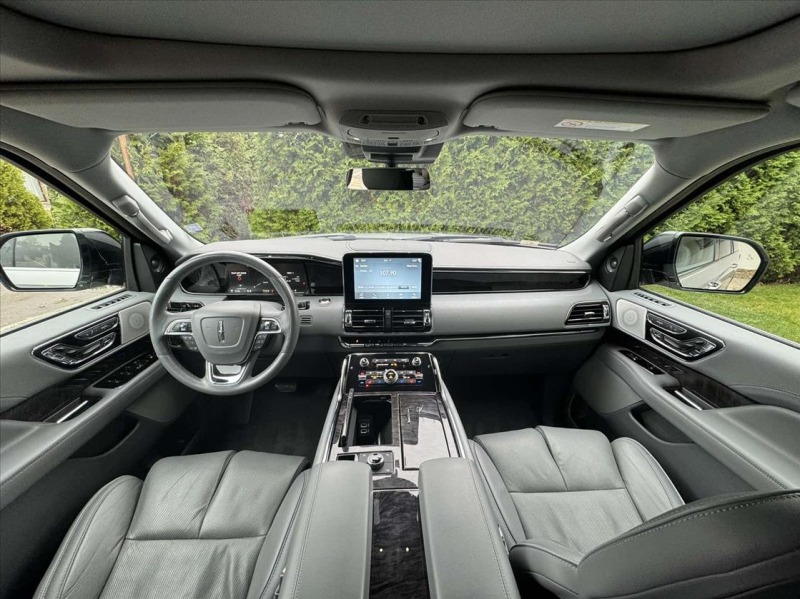 Lincoln Navigator RESERVE 3.5L V6 НАЛИЧЕН, снимка 10 - Автомобили и джипове - 44258867