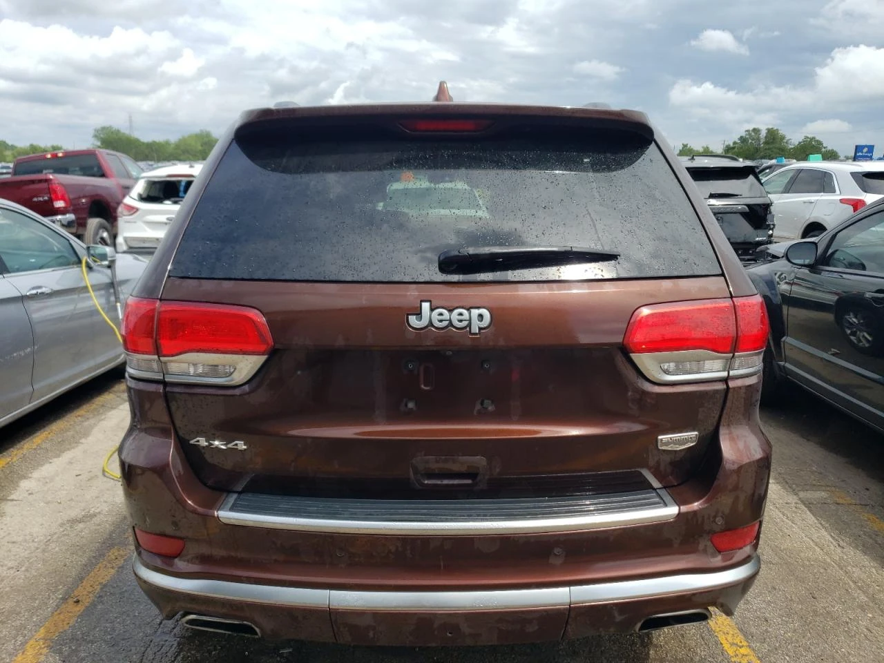 Jeep Grand cherokee SUMMIT5.7* HARMAN* PANO* DISTRONIC* TV* ОБДУХ*  - изображение 5