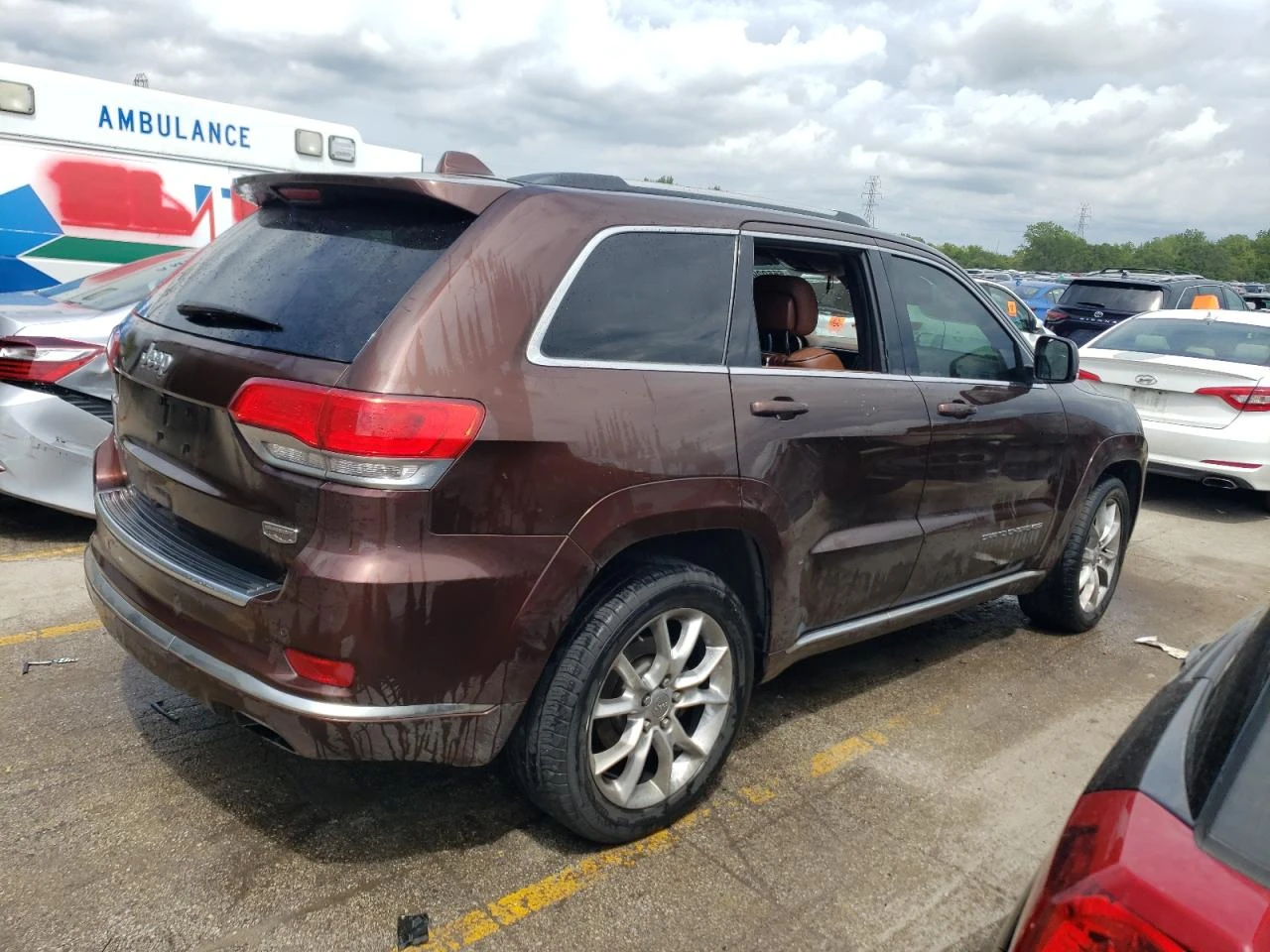 Jeep Grand cherokee SUMMIT5.7* HARMAN* PANO* DISTRONIC* TV* ОБДУХ*  - изображение 6