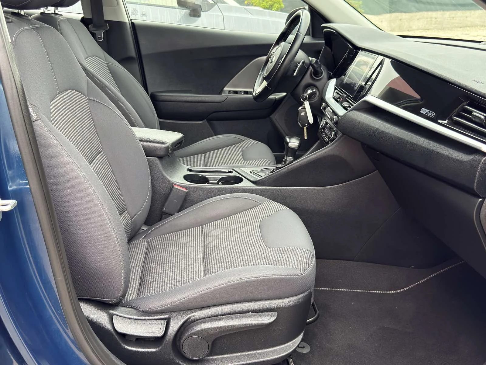 Kia Niro   ECO/HYBRID/AUTOMAT* NAVI EURO6 | Mobile.bg   13