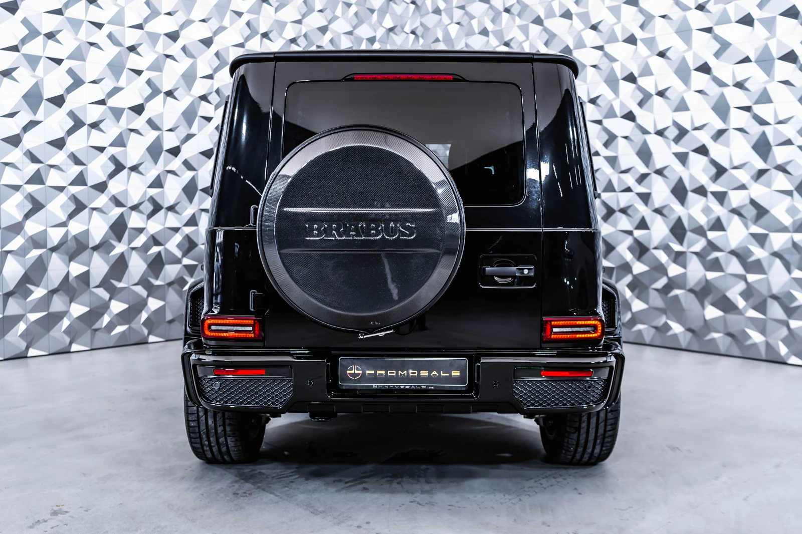 Mercedes-Benz G 63 AMG Brabus Pack* Burmester* Carbon - изображение 5