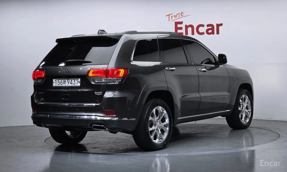 Jeep Grand cherokee, снимка 2 - Автомобили и джипове - 54184773