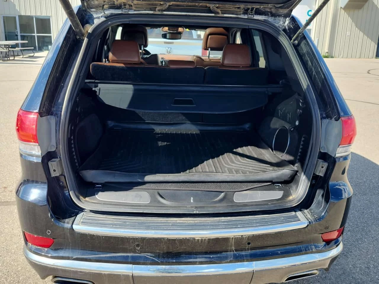 Jeep Grand cherokee SUMMIT/CARFAX/ФИНАНСИРАНЕ, снимка 12 - Автомобили и джипове - 54854848