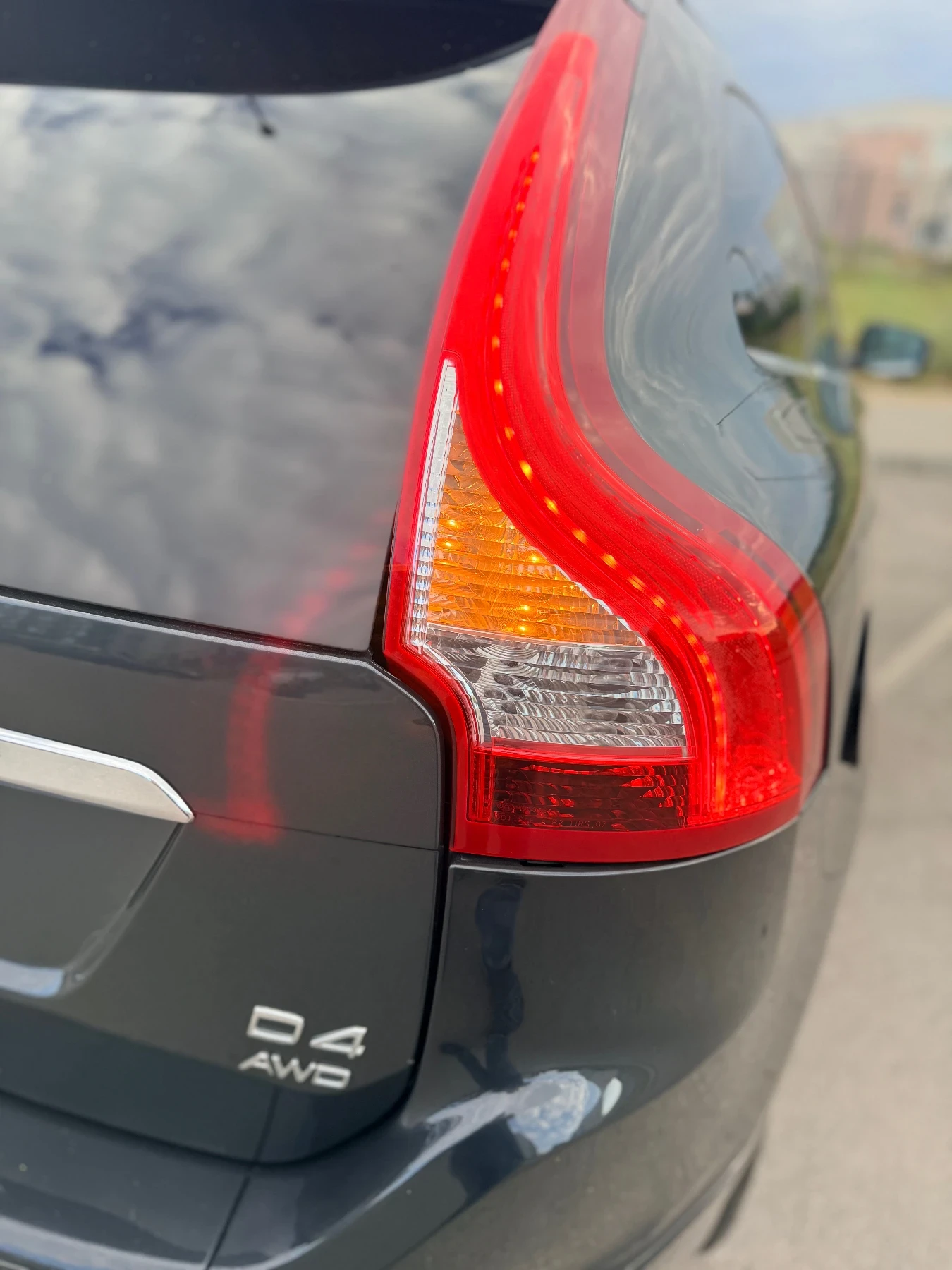 Volvo XC60 2.4 D4 (5-цилиндров) 190 к.с., снимка 6 - Автомобили и джипове - 54982011