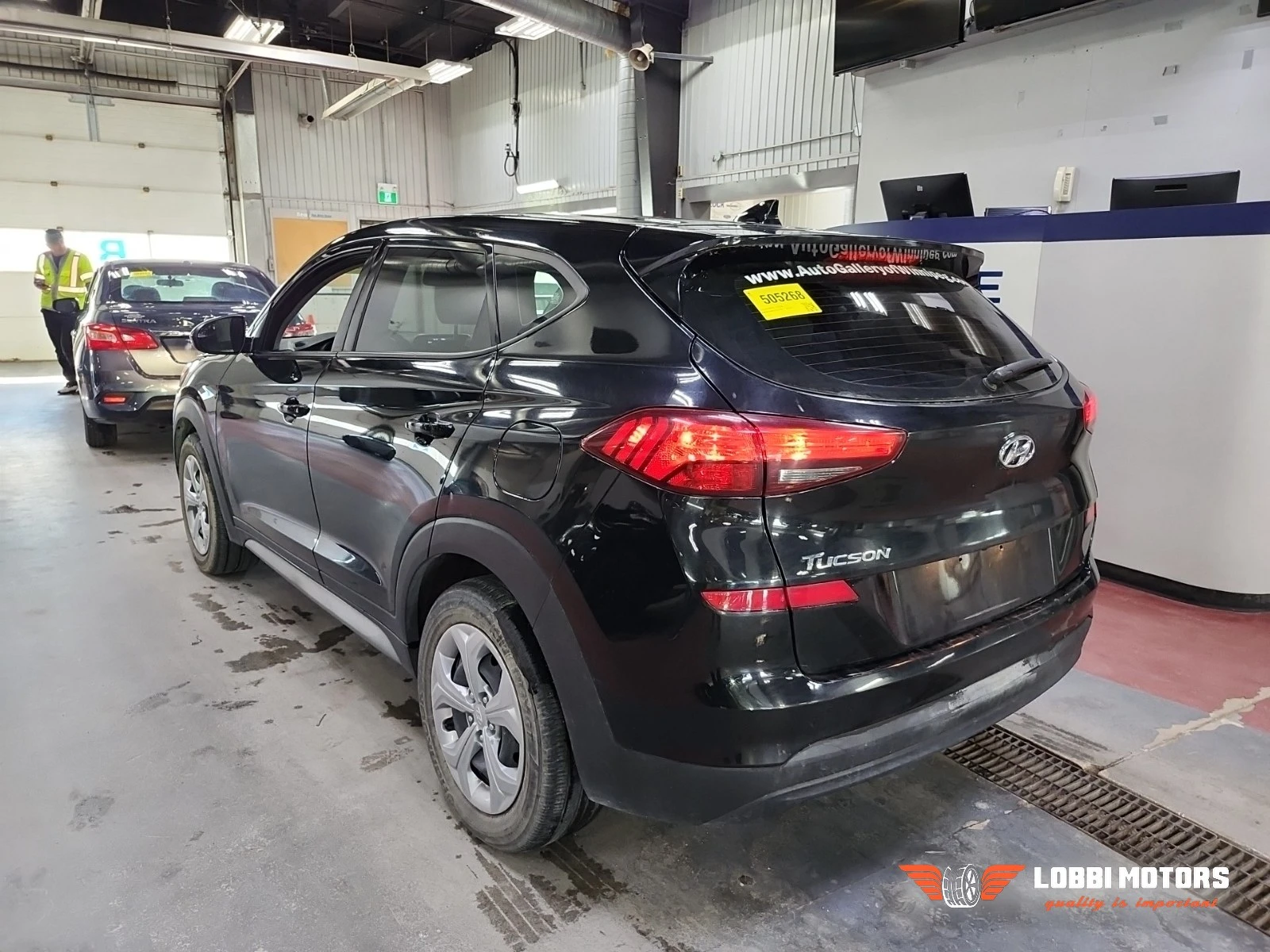 Hyundai Tucson, снимка 4 - Автомобили и джипове - 56199319
