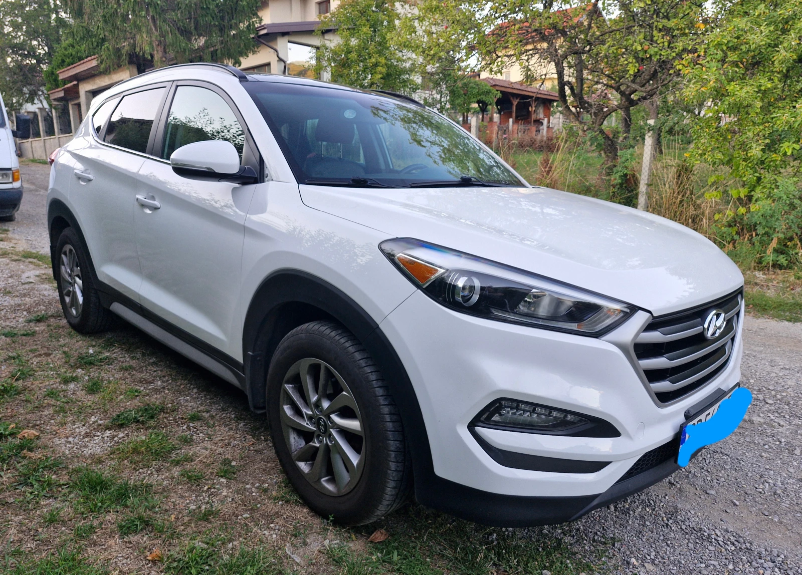 Hyundai Tucson, снимка 2 - Автомобили и джипове - 56557839