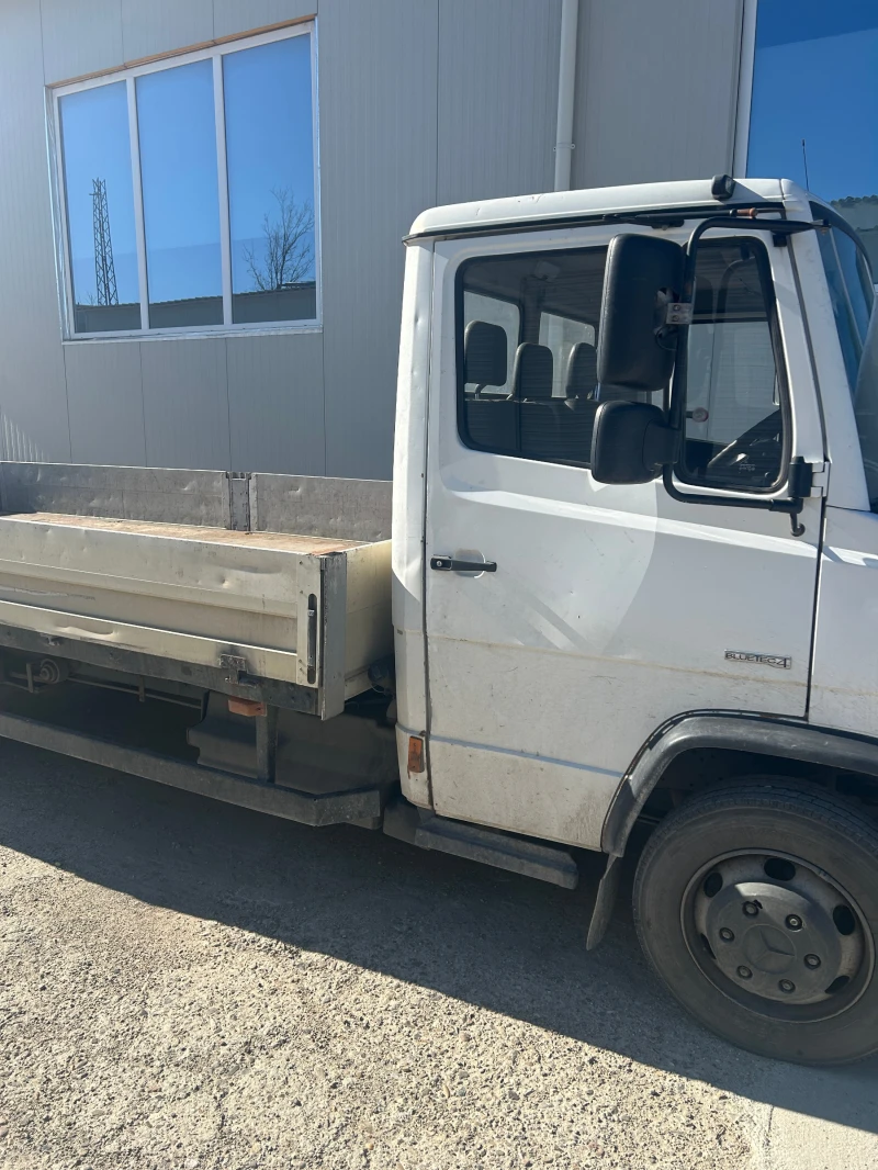 Mercedes-Benz Vario 817D, снимка 3 - Бусове и автобуси - 52605370