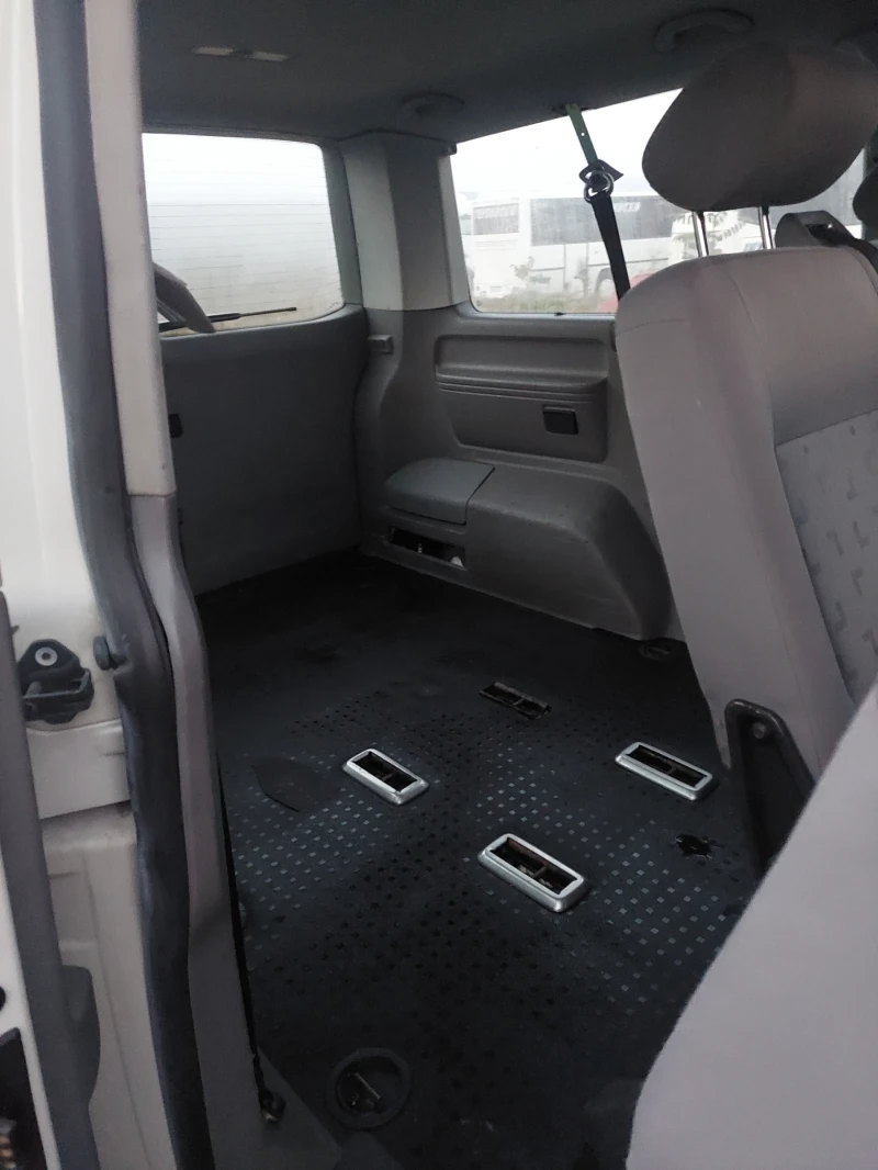 VW T5 2.5TDI 4x4 8+ 1 места, снимка 7 - Бусове и автобуси - 52567604