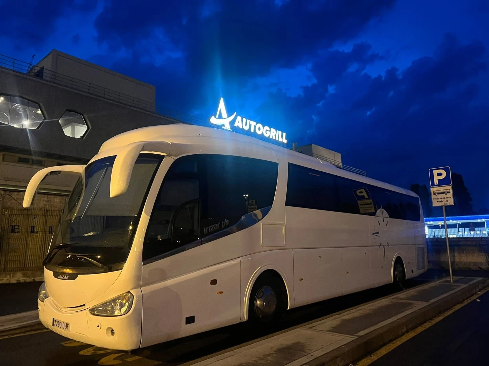 Scania Irizar PB, снимка 4 - Бусове и автобуси - 54931532