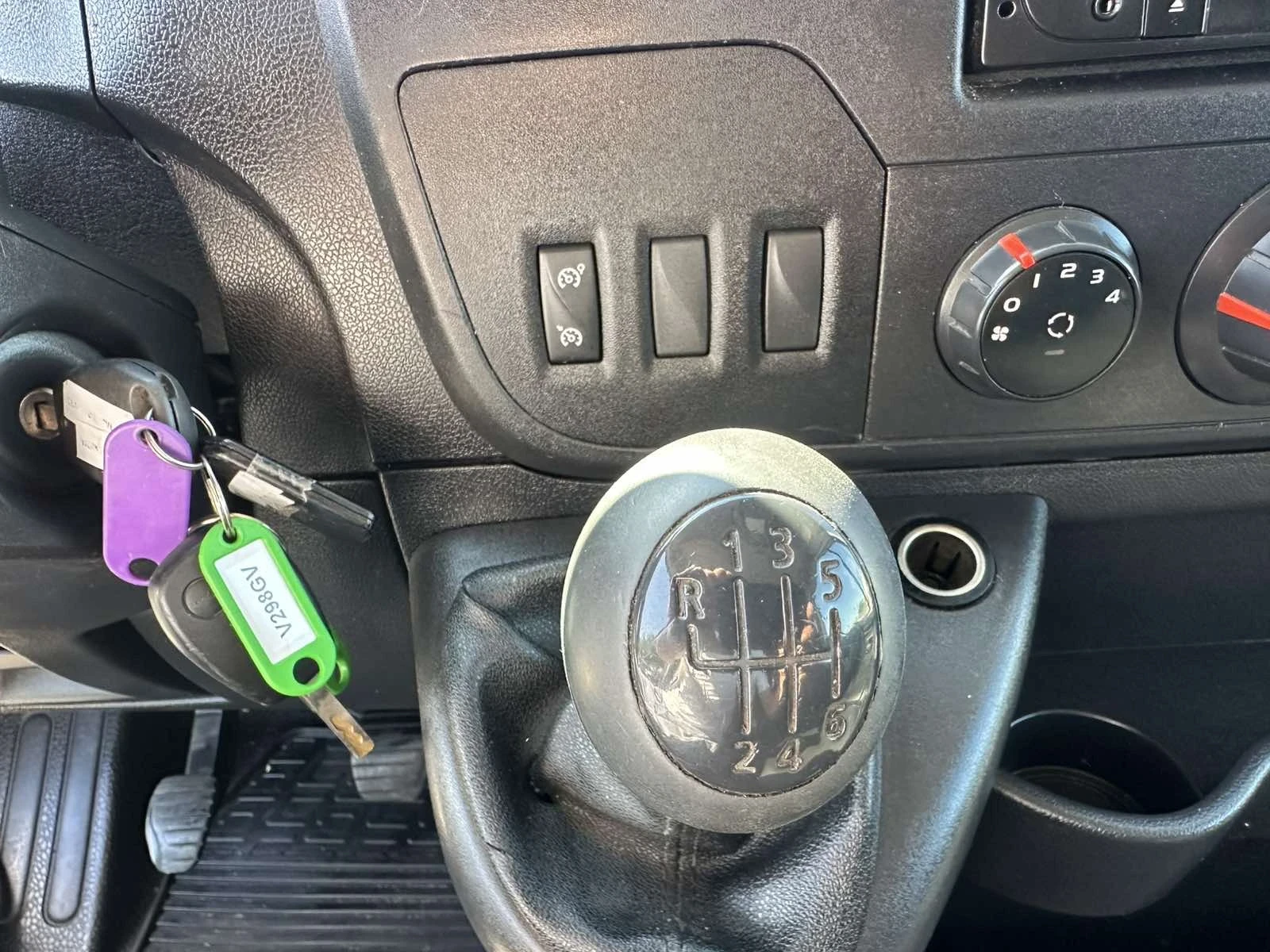 Renault Master, снимка 12 - Бусове и автобуси - 56085861