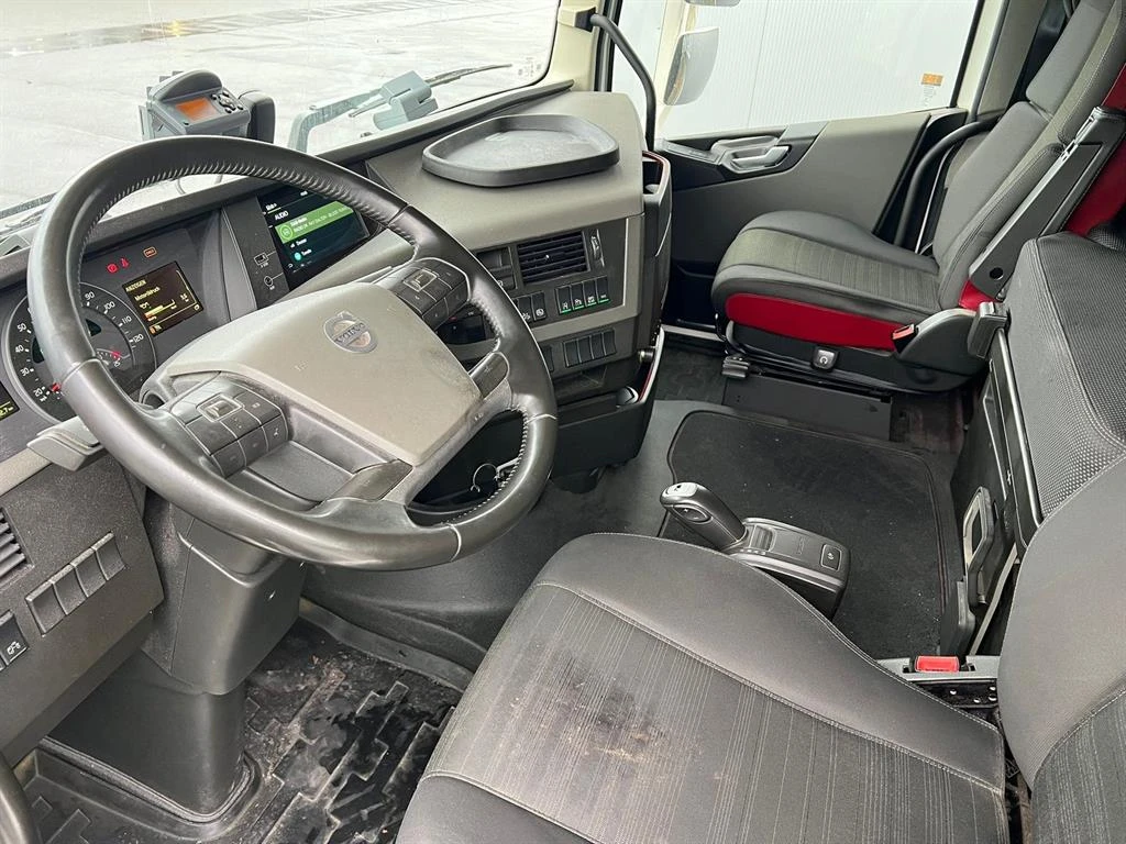 Volvo Fh 420 Alu Серв. книжка, снимка 10 - Камиони - 54438221