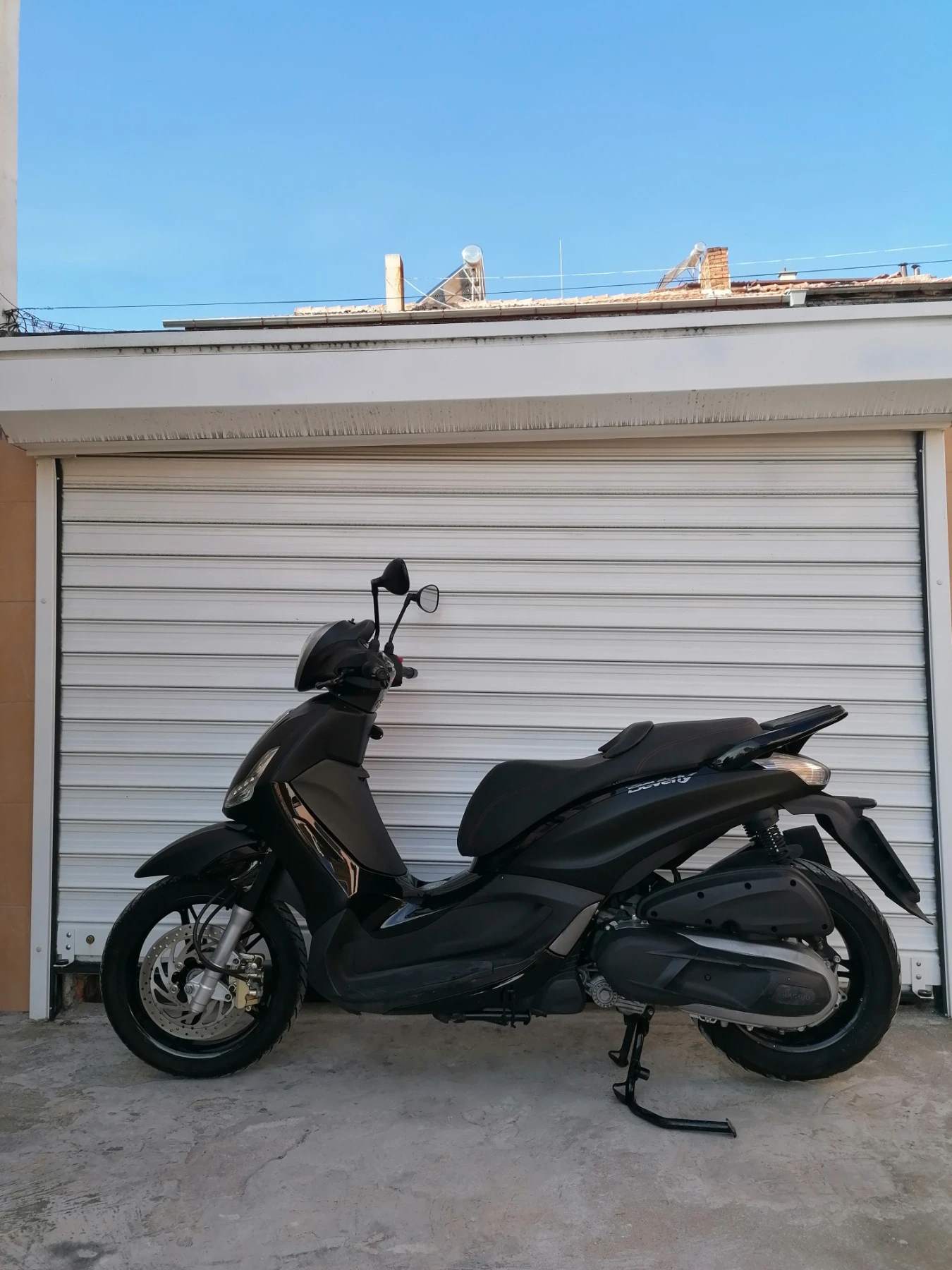 Piaggio Beverly 350i , SPORT  - изображение 2