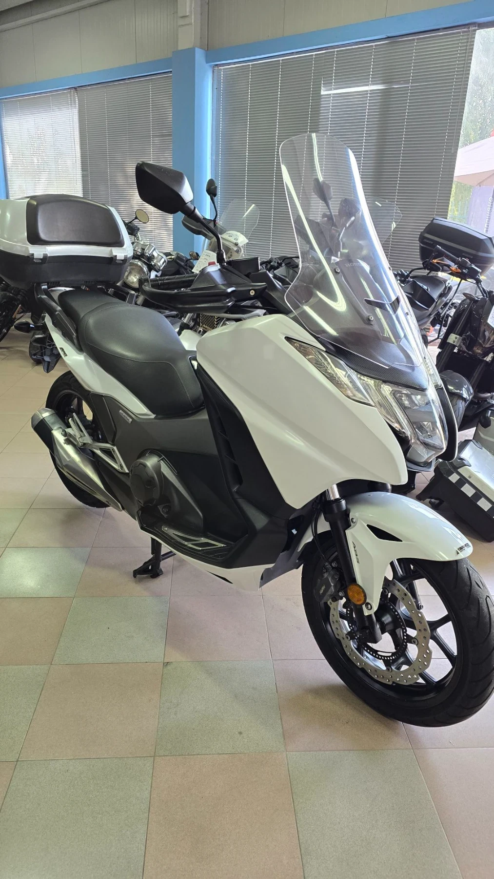 Honda Integra NC 750 LED Лизинг !, снимка 3 - Мотоциклети и мототехника - 56414134