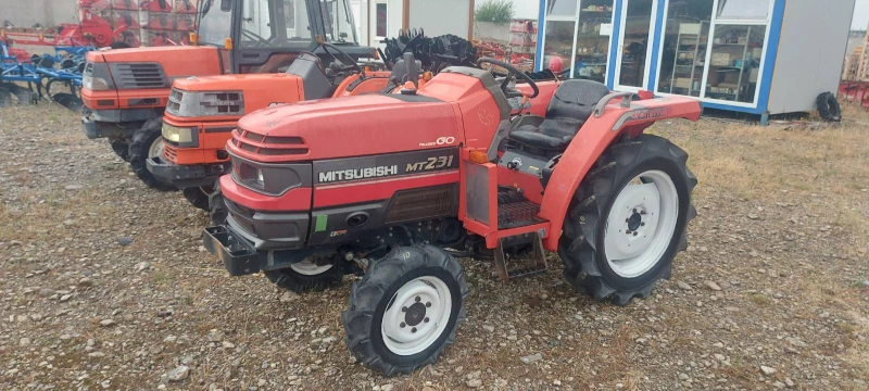 Трактор Mitsubishi MT2801, снимка 7 - Селскостопанска техника - 47850239