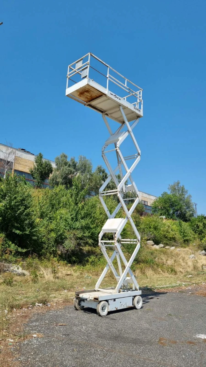 Автовишка Друга марка SKYJACK SJ 4626 E, снимка 9 - Индустриална техника - 51524264