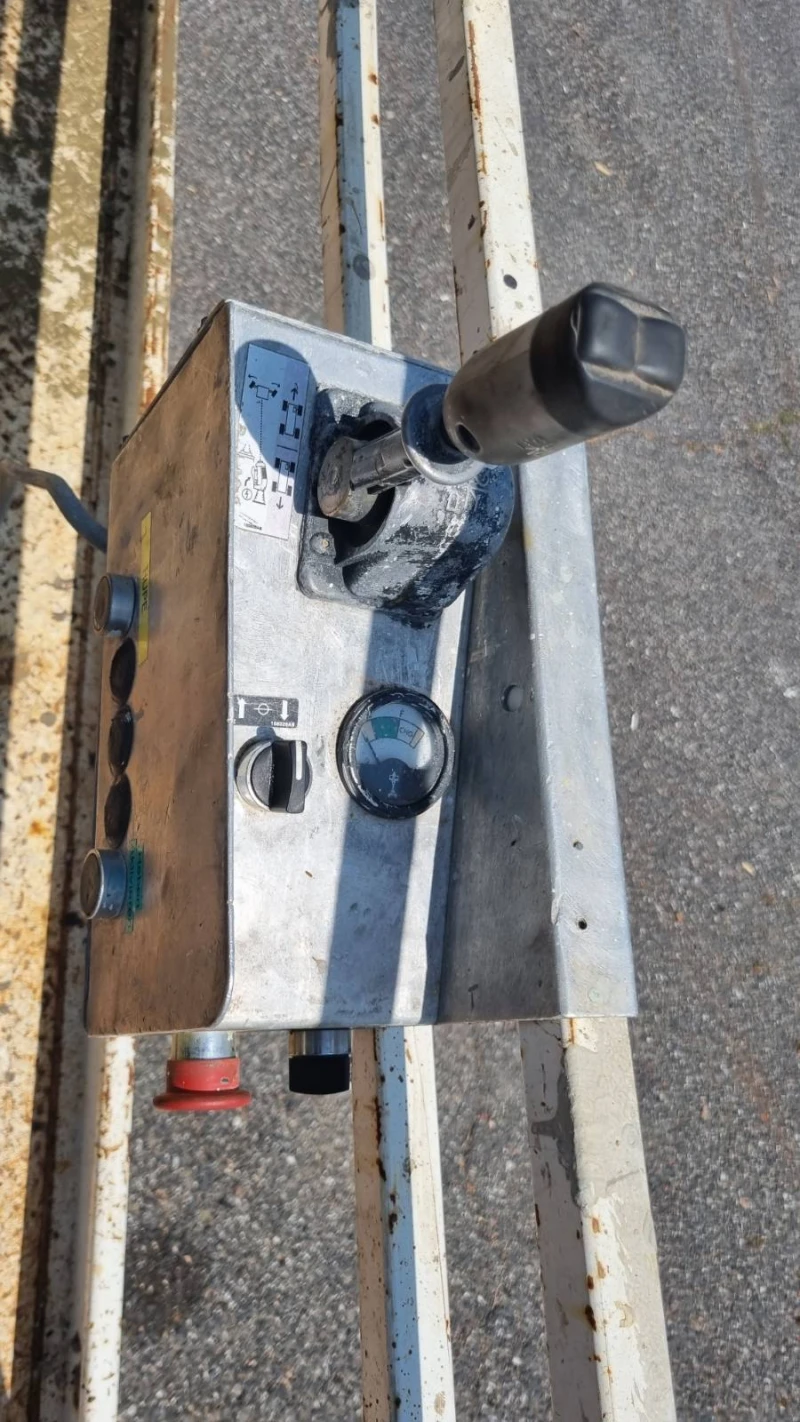 Автовишка Друга марка SKYJACK SJ 4626 E, снимка 13 - Индустриална техника - 51524264