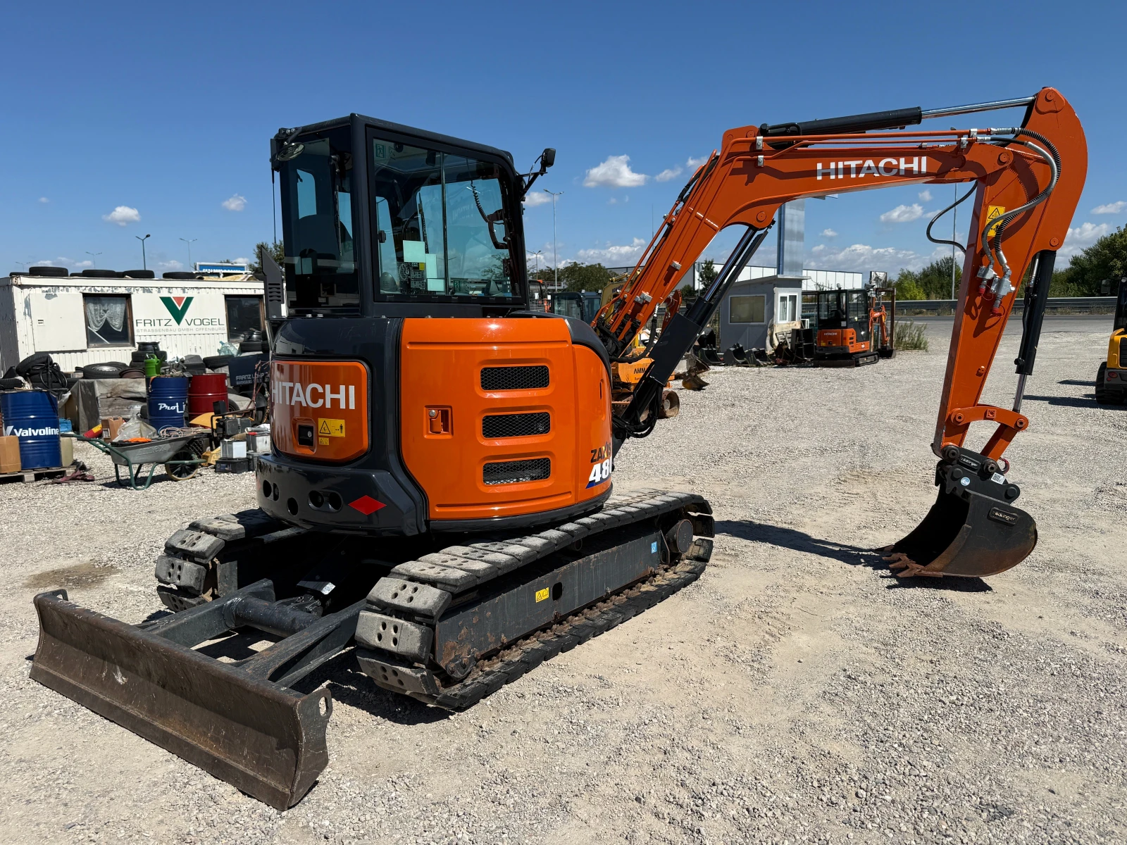 Багер Hitachi ZX 48 U-6, снимка 16 - Индустриална техника - 55803576