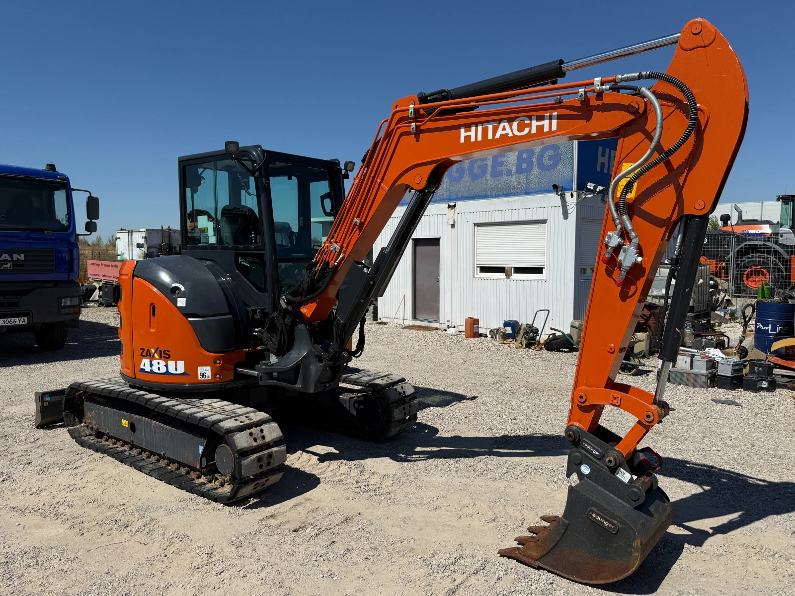 Багер Hitachi ZX 48 U-6, снимка 13 - Индустриална техника - 55803576