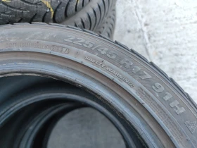 Гуми Зимни 225/45R17, снимка 5 - Гуми и джанти - 47678201